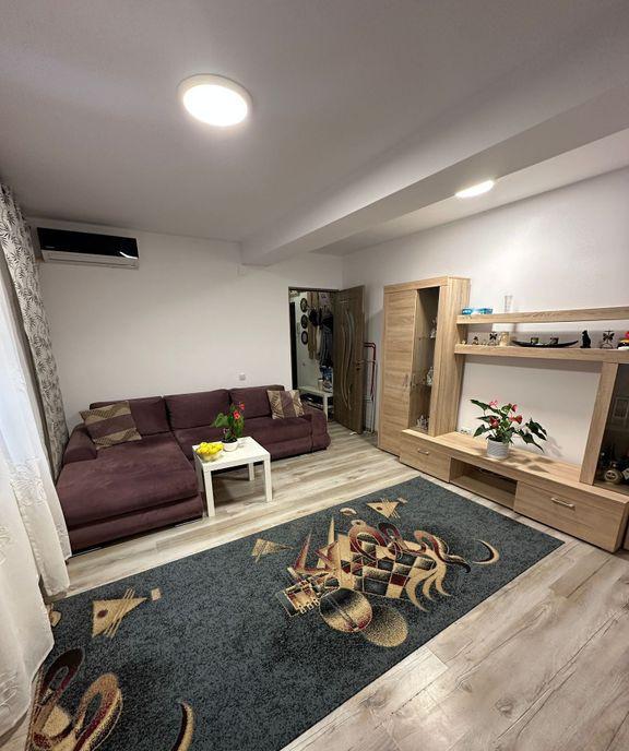 Apartament decomandat 3 Camere Grand Arena Sector 4