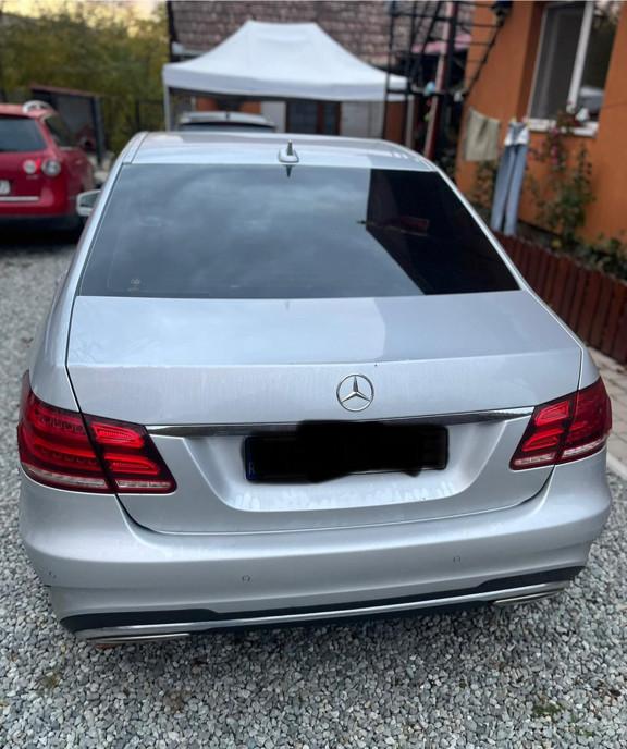 Mercedes E 300 HIBRYD 13 500 eur