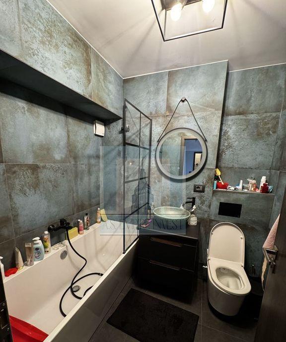 Apartament 4 camere mobilat/utilat lux zona Centrul Civic