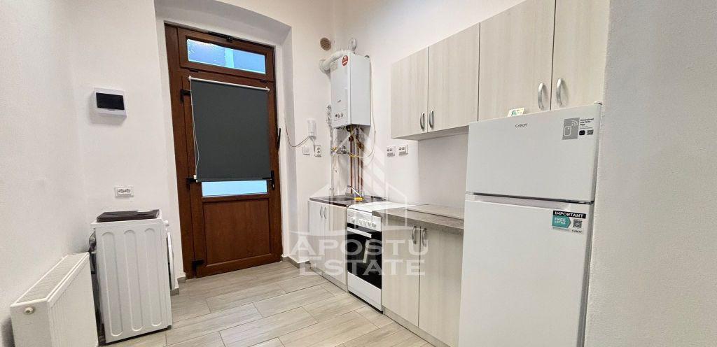 Garsoniera in zona Complexului Studentesc centrala proprie