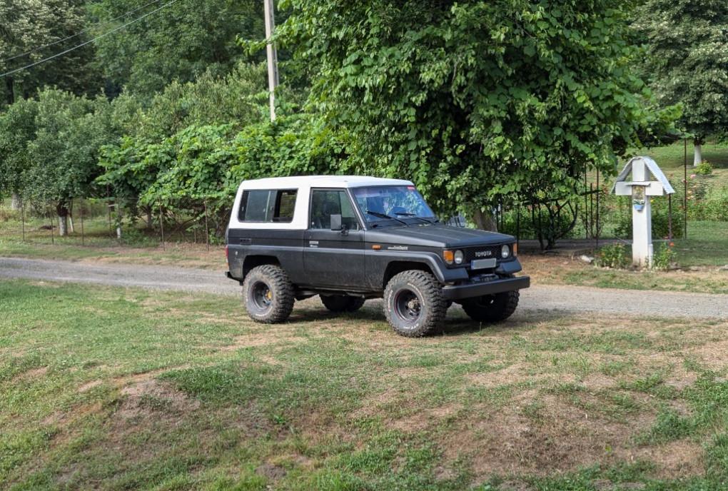 Toyota Land Cruiser LJ73 ndash 2 4 TD 1991 7 500 eur