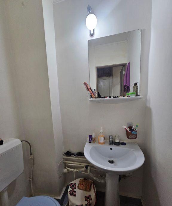 Apartament 3 camere etaj 1 Garlei zona Dedeman