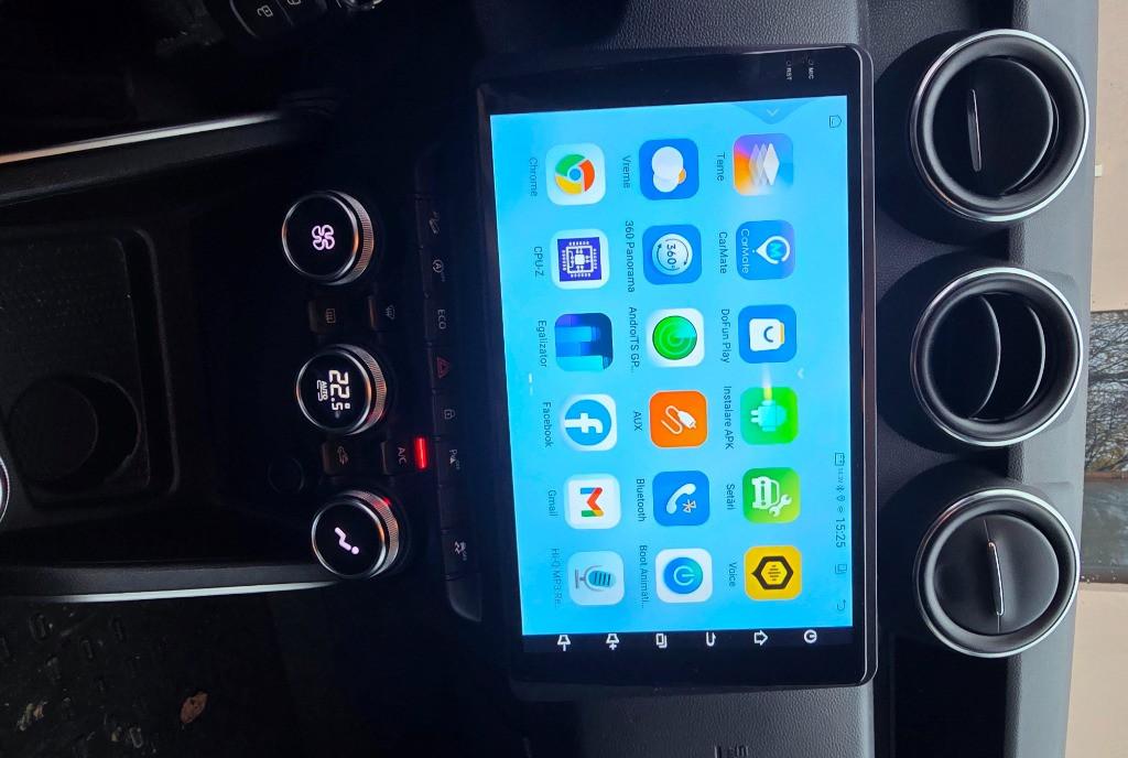 Duster 4x4 14 900 eur