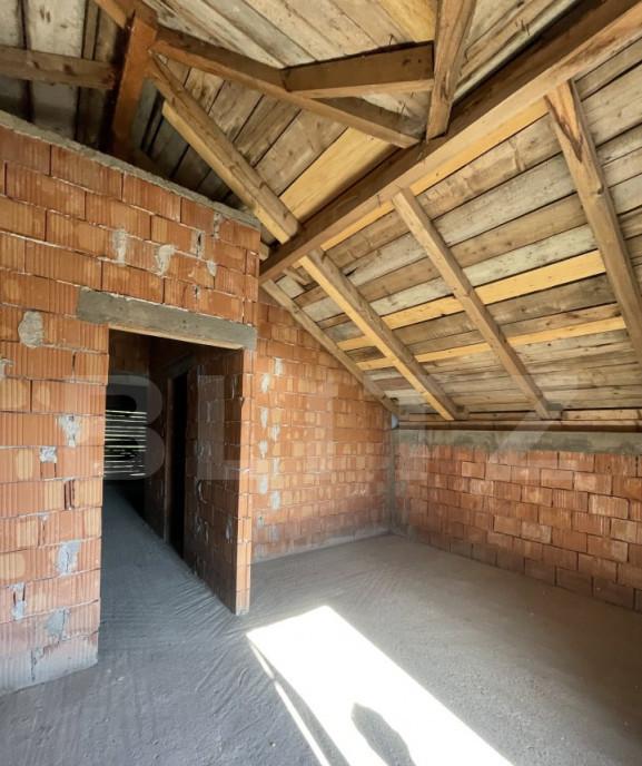 Casa la Rosu 270 mp Vedere Panoramica Falticeni