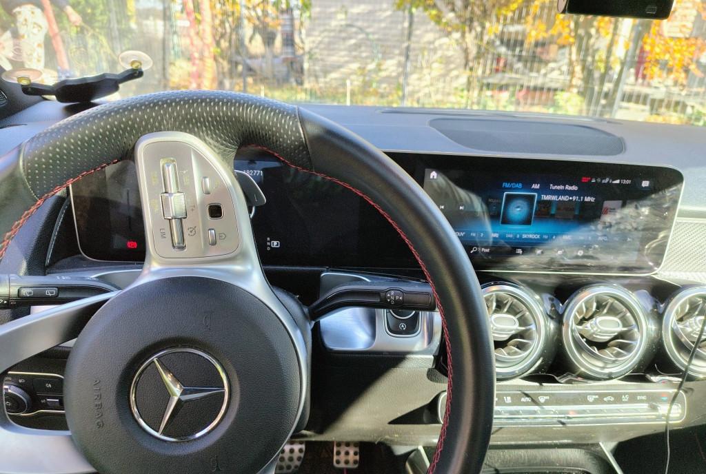 Mercedes glb 220d 31 500 eur