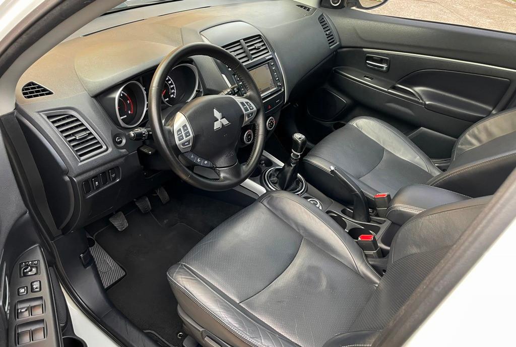 Mitsubishi ASX 4x4 an 2012- 1 8- EURO 5 -EXTRA Dotari-CA NOUA 6 790 eur