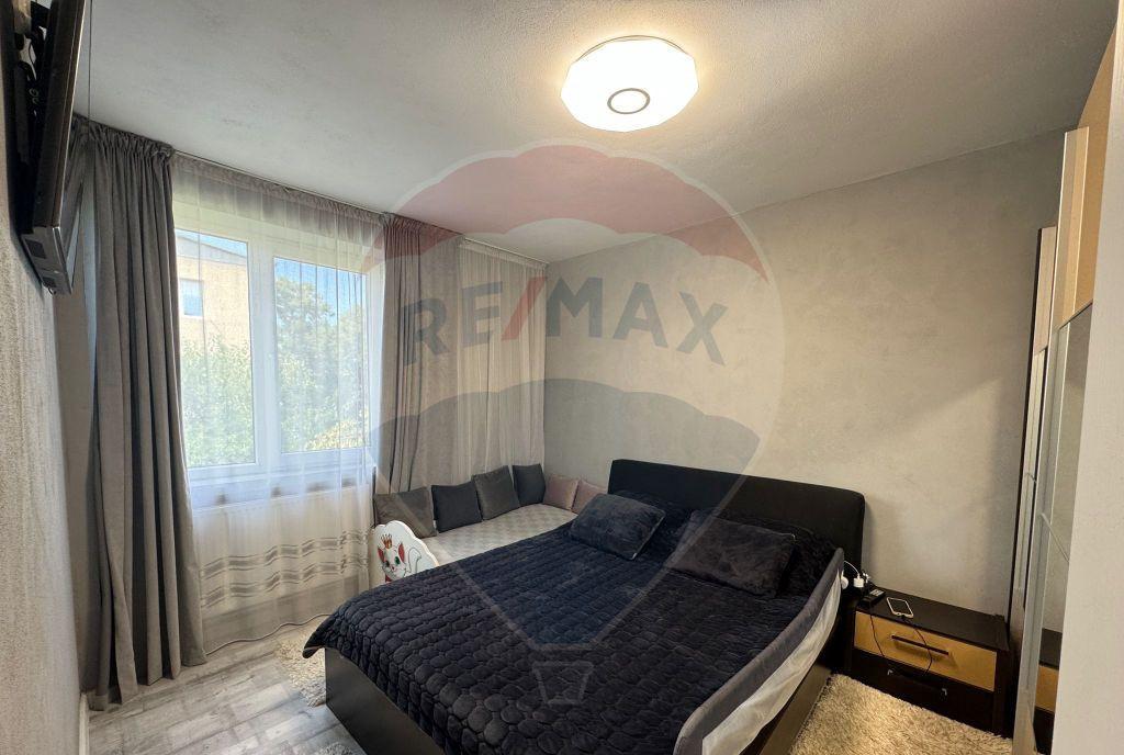 Apartament cu 2 camere de vanzare in zona Calea Severin