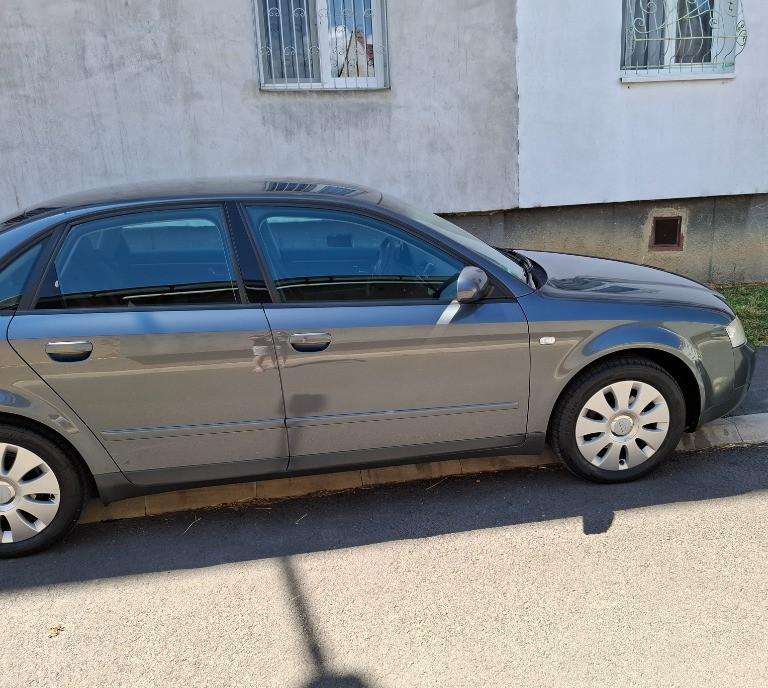 Audi a4 2002 1 6 102cp euro4 2 390 eur