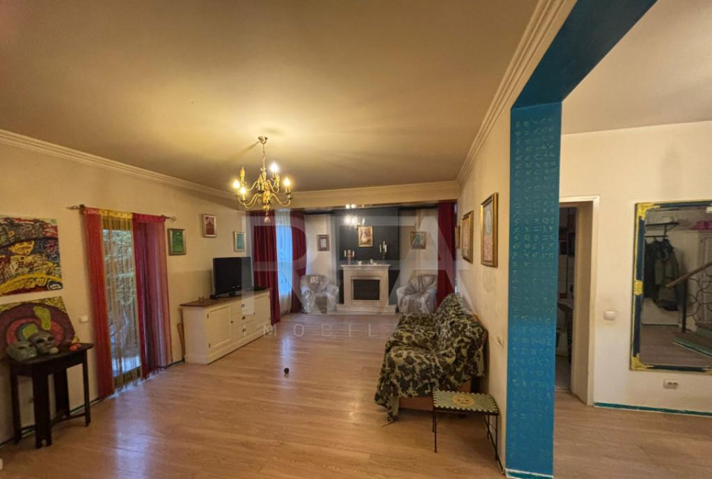 Vila in cub isi cauta noi prorpietari Bragadiru Sos Alexandriei