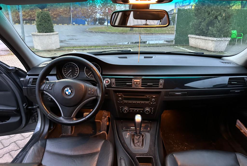 BMW seria 3 an 2011 5 550 eur