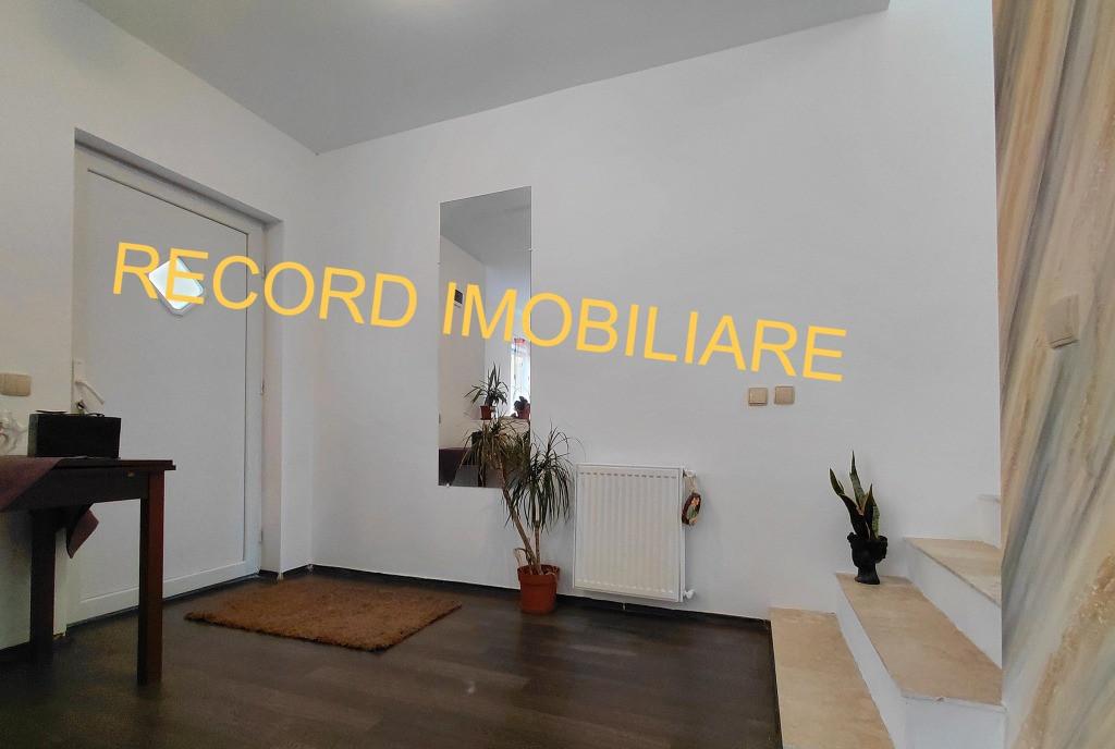 Duplex 4 camere 2 bai Zona Subcetate Parc Poligon