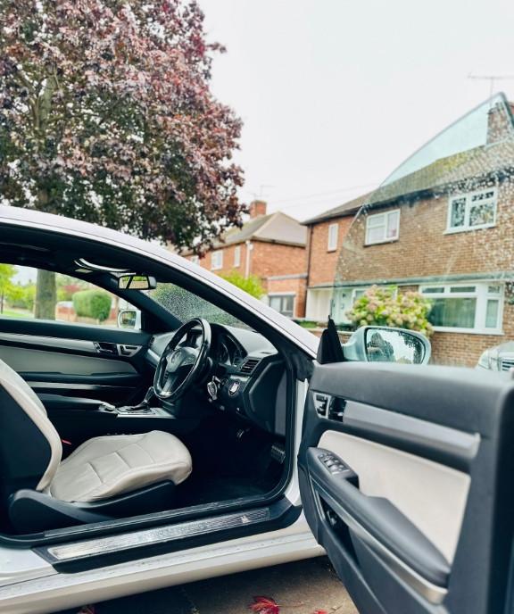 Mercedes Benz E350 V6 CDI Blue Efficiency AMG Sport Package 7 500 eur