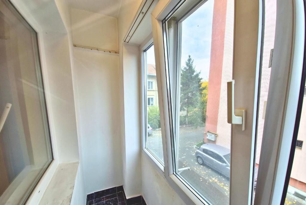 Garsoniera Dovali facultatea Brancoveanu