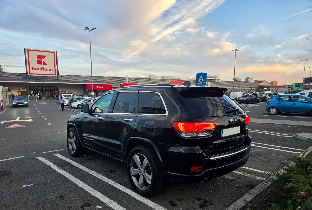 Jeep Grand Cherokee WK2 Fara nicio dauna icirc n istoric 11 000 eur