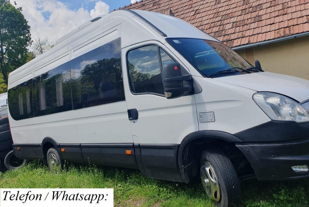 Microbuz Iveco Daily 50C17 an 2013 Euro 5 AC anvelope noi 23 1 locuri 15 000 eur