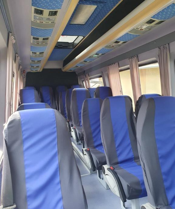 Microbuz Iveco Daily 50C17 an 2013 Euro 5 AC anvelope noi 23 1 locuri 15 000 eur