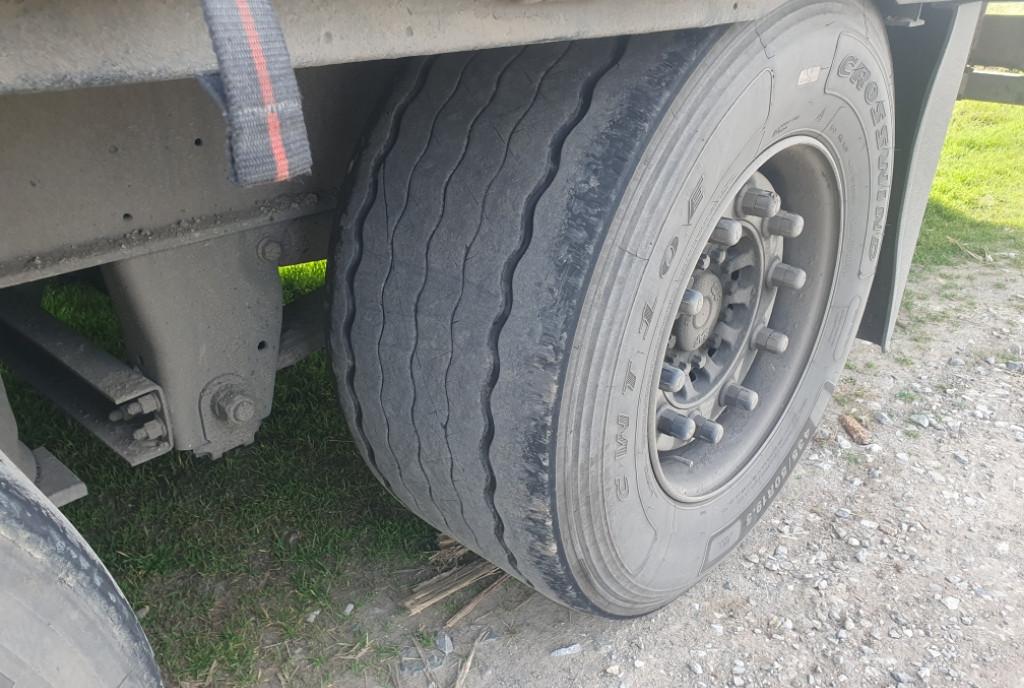 Semiremorca Schmitz mega 3 000 eur