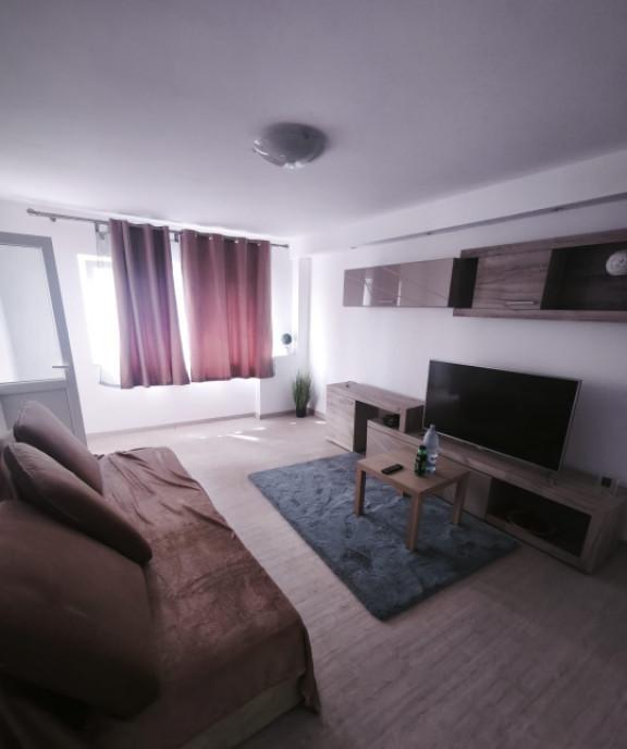 Apartament 3 camere 64mp etaj 3 zona Penny Radauti