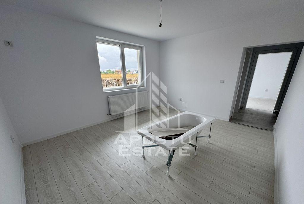 Apartament cu 2 camere decomandat bucatarie separata 55