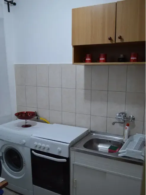 Garsoniera - fix la metrou Dristor