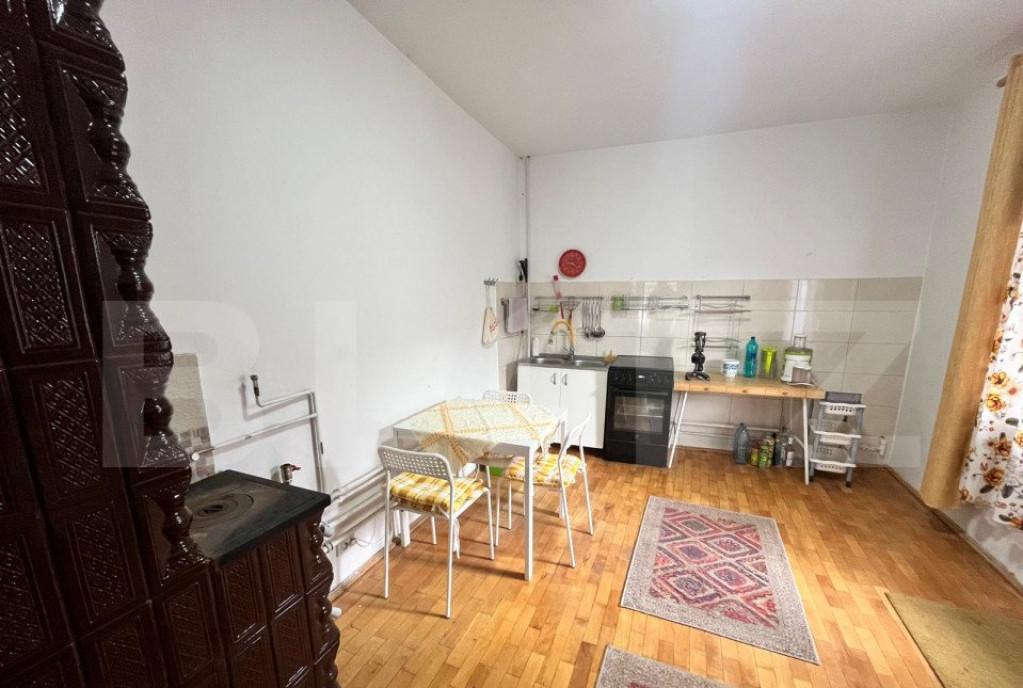 Casa renovata langa Beclean teren 20 ari