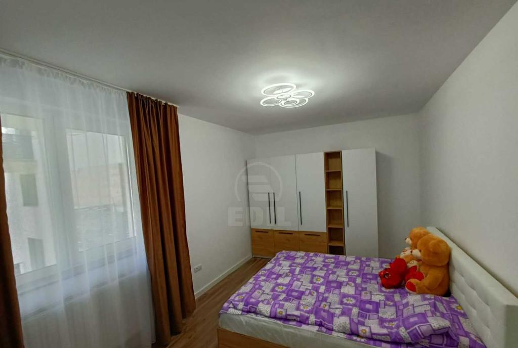 Apartament 3 camere 60 mp utili mobilat lux Floresti - zona Metro