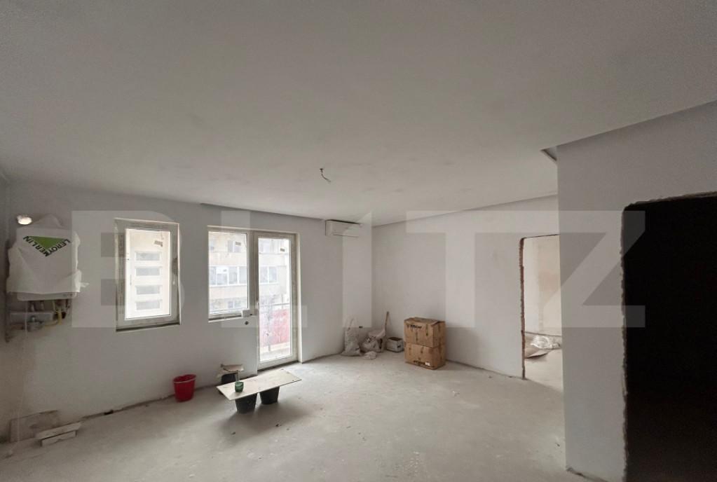 3 camere Balcon 12 mp Parcare inclusa Sesu de Sus