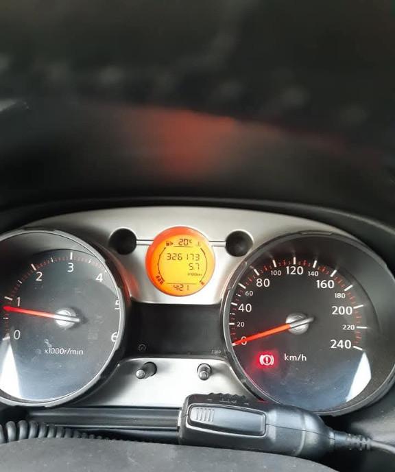 Nissan Qashqai j10 3 700 eur