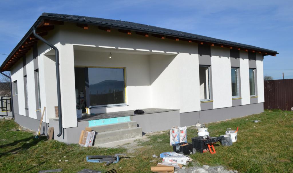 Casa moderna la 15 min Brasov 140 mp 650 mp teren