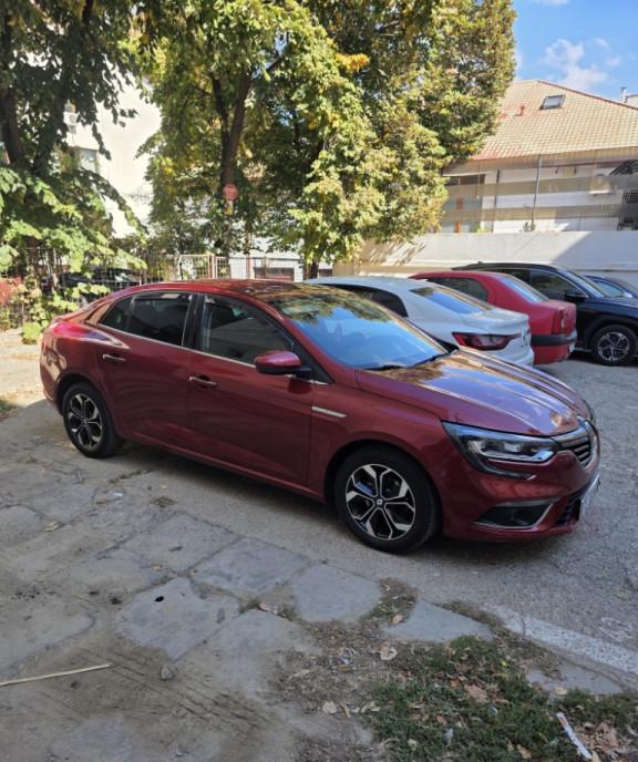 Renault megane 4 12 500 eur