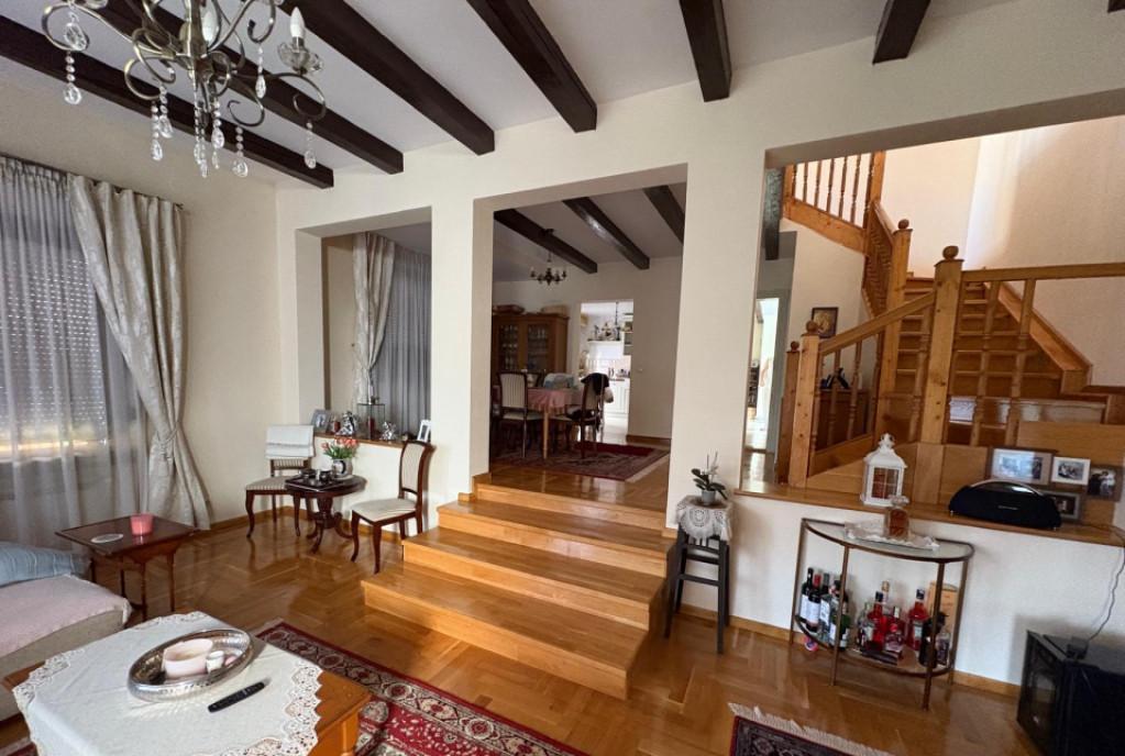 Spatiu birouri 120mp zona Centrala