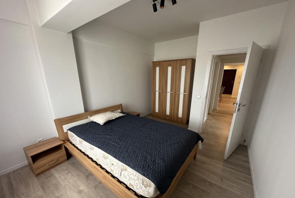 Apartament 3 camere lux zona Milea