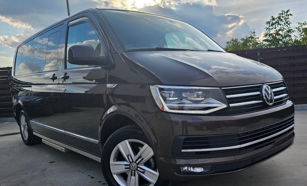 VW Caravelle 2 0 TDI DSG7 8 1 locuri Usi automate Xenon 17 500 eur