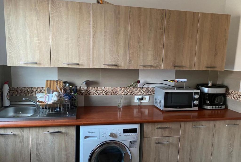 2 camere zona Garii renovat mobilat parcare 90900 Euro