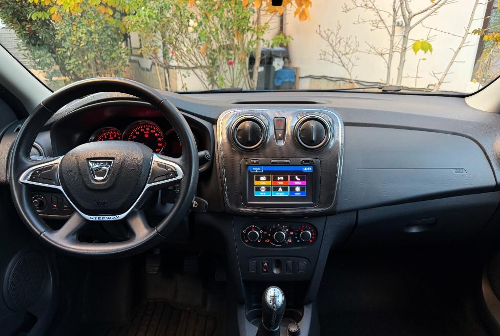 Logan Stepway 2020 8 400 eur