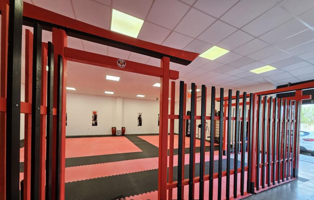 Sala de Sport- complet echipata - de inchiriat cu ora