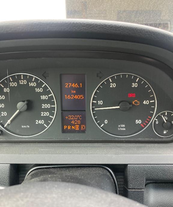 Mercedes A180 2005 1 900 eur