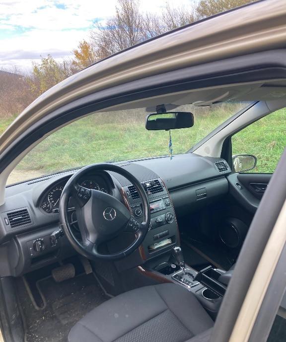 Mercedes A180 2005 1 900 eur