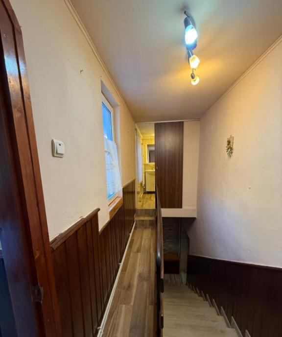 Casa 3 camere teren 912mp zona Caraiman