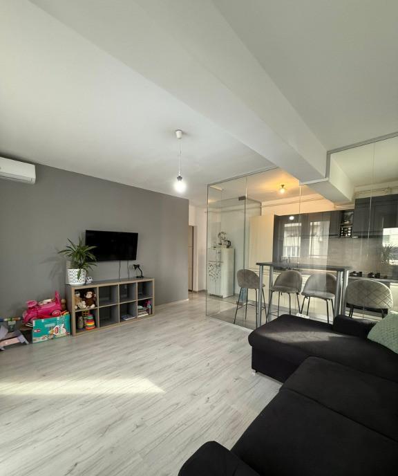 Apartament 2 camere tip studio Postalionului