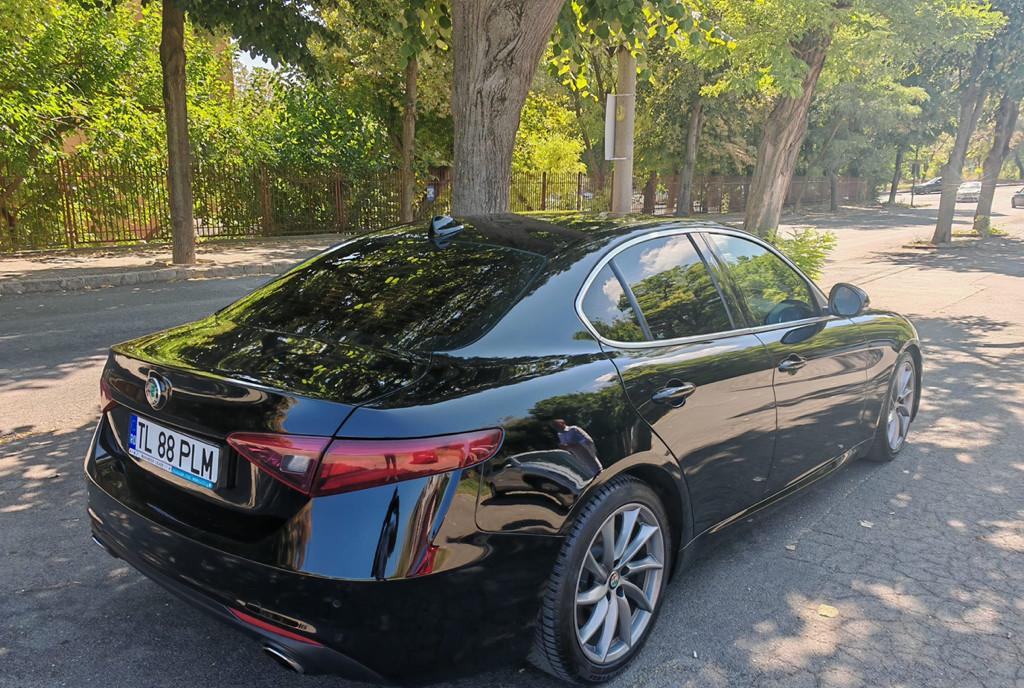 Alfa romeo giulia 2019 280 cp 80 000 km 20 eur