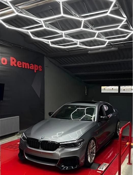 BMW seria 5 G30 540i 480 cp 32 999 eur