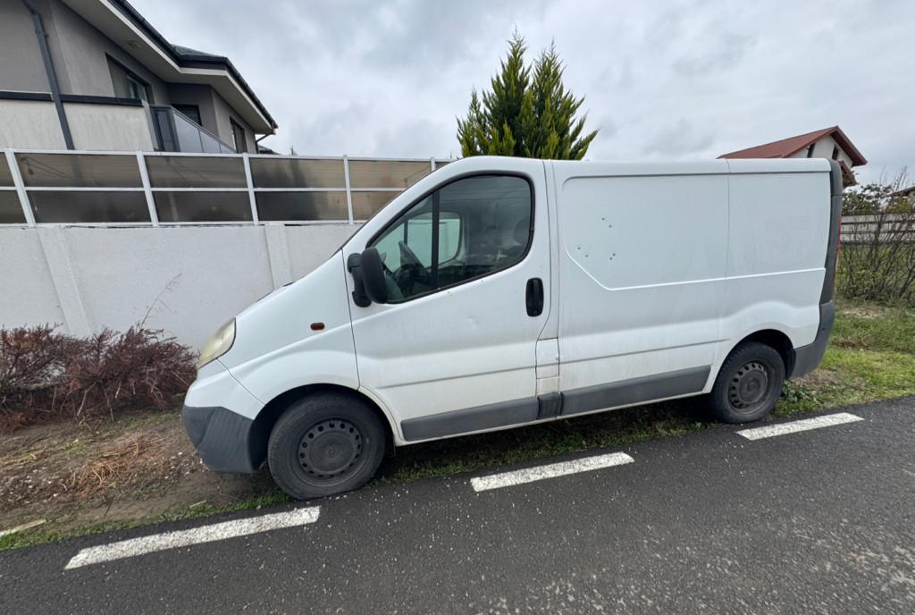 Opel Vivaro 2011 2 200 eur