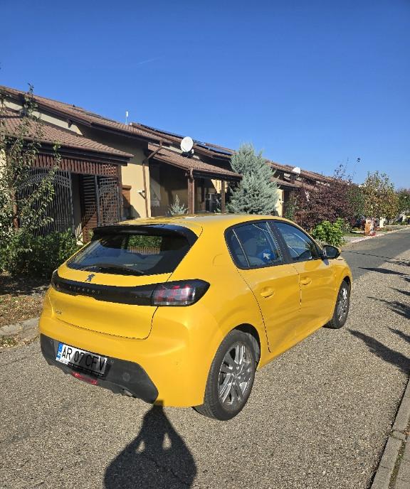 Peugeot 208 UP 2020 75CP 11 500 eur