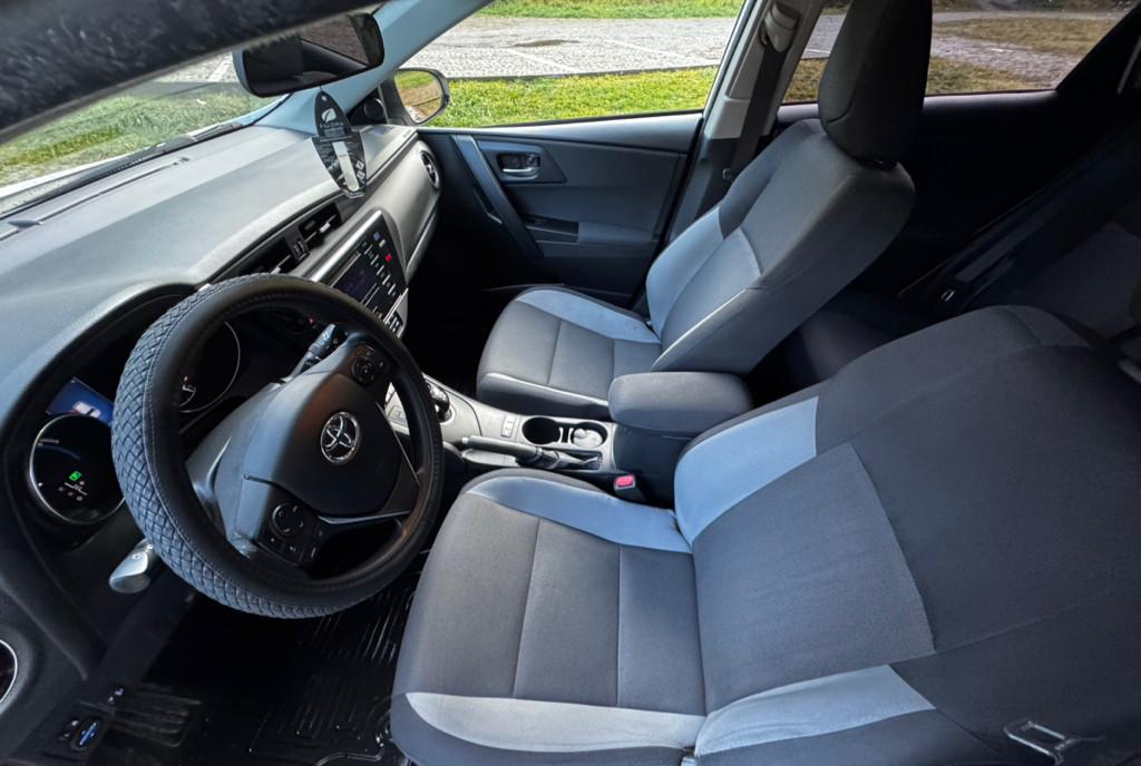 Toyota Auris Hybrid 1 8 e-CVT 99 CP 24 CP 11 700 eur