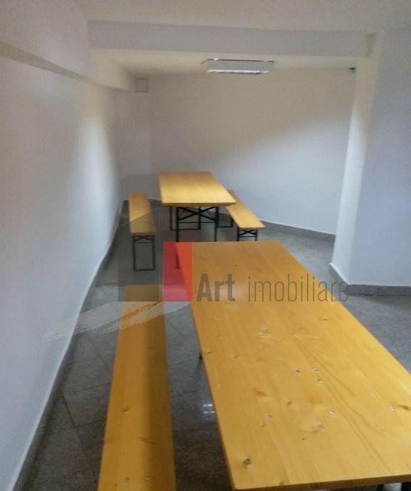 Unica Vila Spatioasa langa Podul Gran