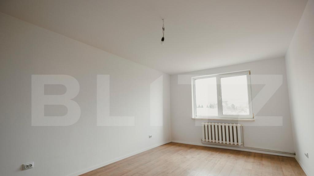 Garsoniera Spatioasa Complet Renovata - Zona Linist