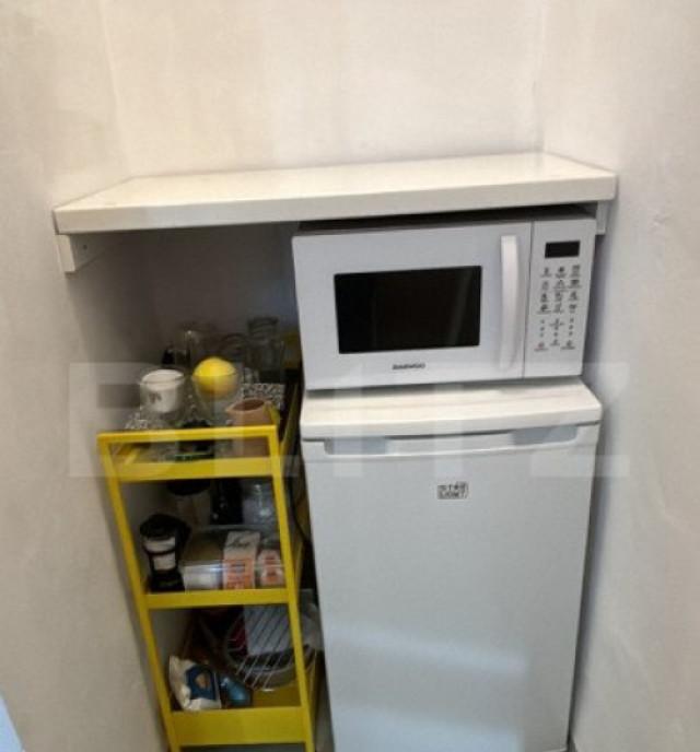 Apartament 3 camere tavan inalt garaj zona bld 16 Decembr