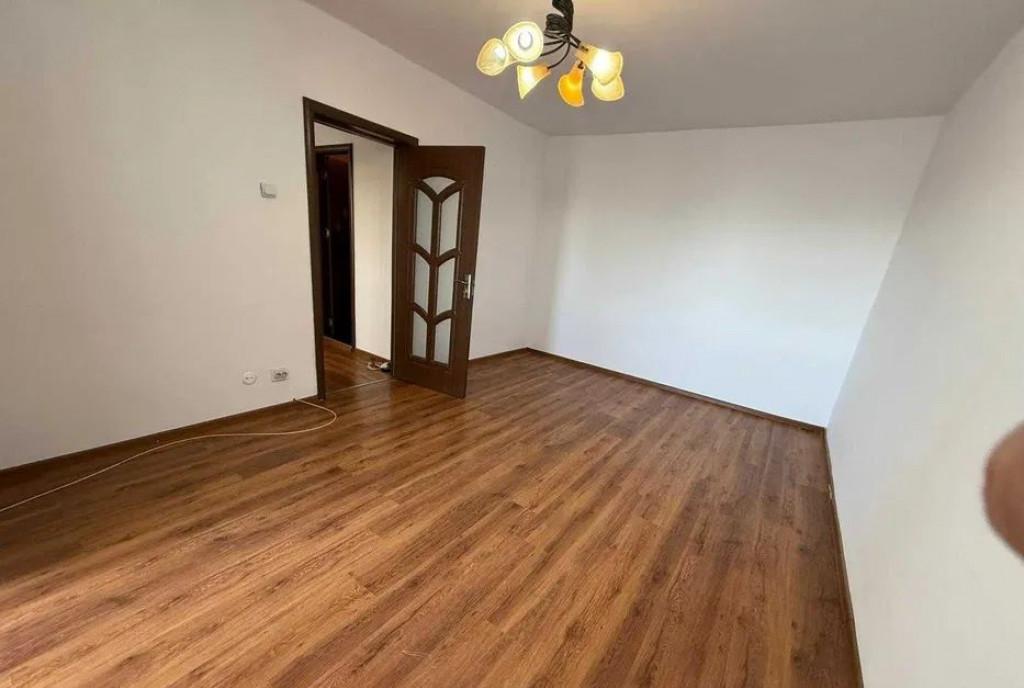 Apartament 2 camere decomandat Dristor metrou 1982