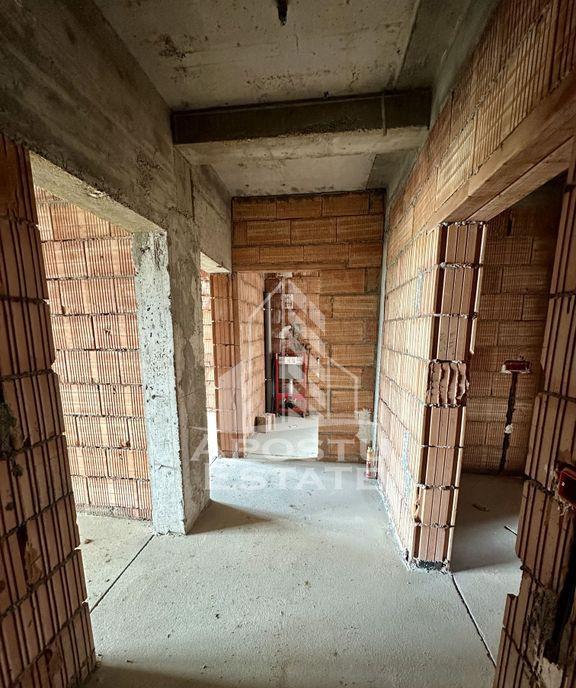 Apartament cu 2 camere pod propriu zona Planetelor Giroc